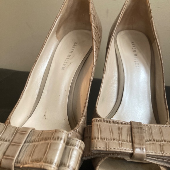 Karen Millen Bow Tie Peep Toe Heels - Picture 3 of 3